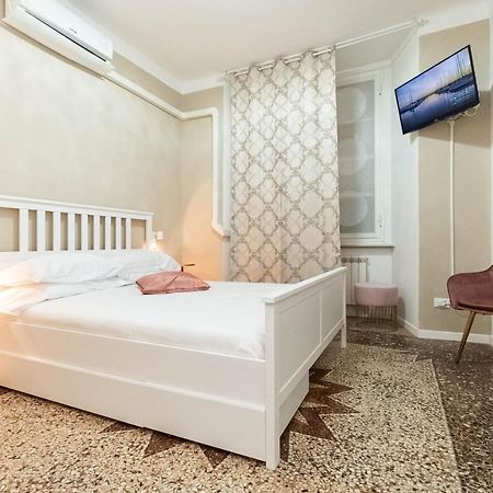 Cattedrale Di San Lorenzo Rooms Genua Zewnętrze zdjęcie