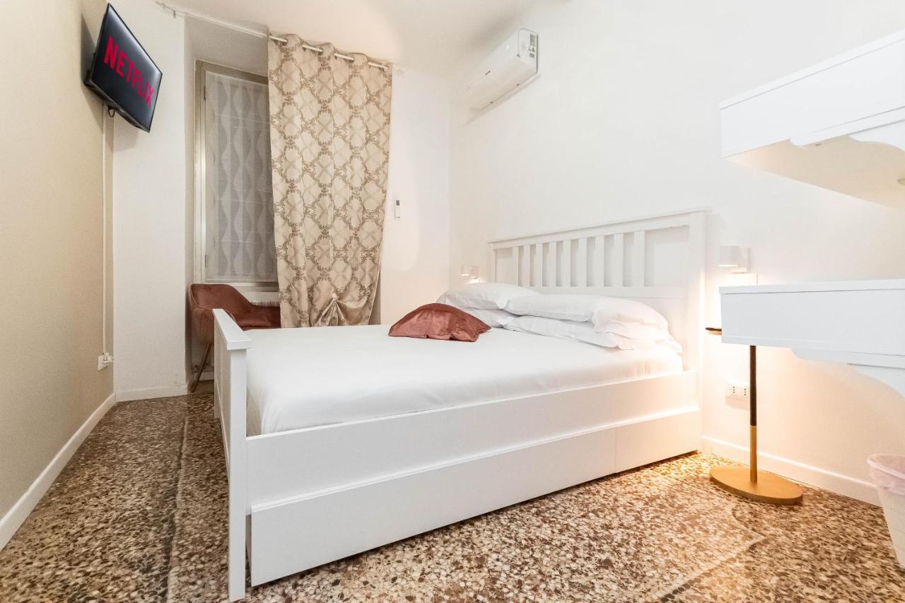 Cattedrale Di San Lorenzo Rooms Genua Zewnętrze zdjęcie